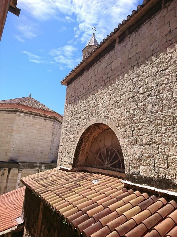 Studio Sfinga In The Heart Of Diocletian's Palace Leilighet